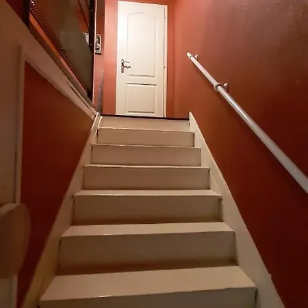 Agreable Maison De Village, Au Calme D'une Impasse Nyaraló