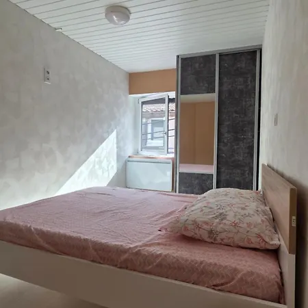 Casa vacanze Maison De Village, Au Calme D'une Impasse
